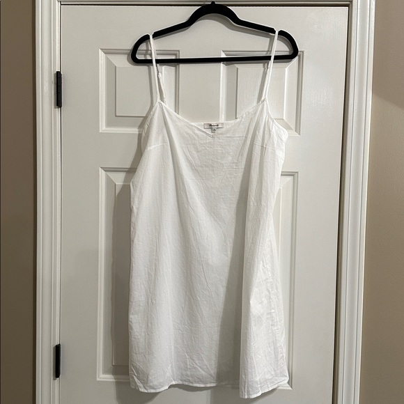 Madewell Poplin Splitneck Midi Shirtdress in White - Picture 10 of 12